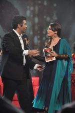 Raveena Tandon, Karan Johar on the sets of NDTV show with Raveena in Yashraj on 7th March 2012 (27).JPG
